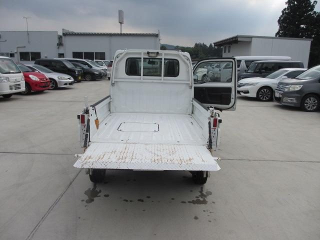 車両画像8
