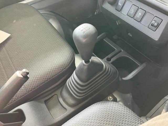 車両画像13