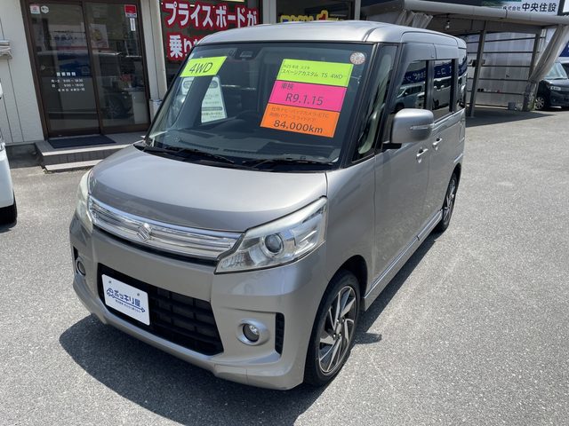 スペーシア　カスタム　４ＷＤ　ＴＳ