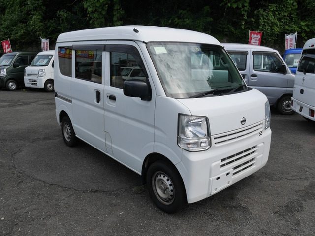 ＮＶ１００クリッパー　４ＷＤ　ＤＸ　ＨＲ