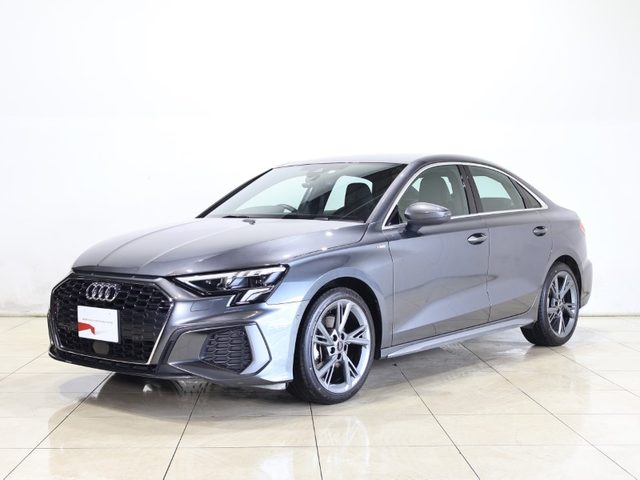 Ａ３　セダン　４０　ＴＦＳＩ　クワトロ　Ｓライン