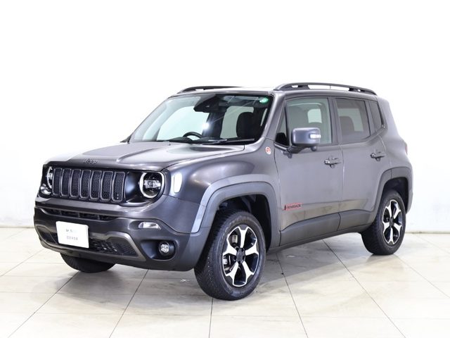 レネゲード　４ＷＤ　トレイルホーク