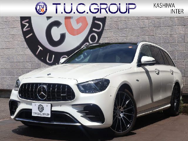 メルセデスＡＭＧ　Ｅクラス　ＳワゴンＨＶ　Ｅ５３　４マチックプラス