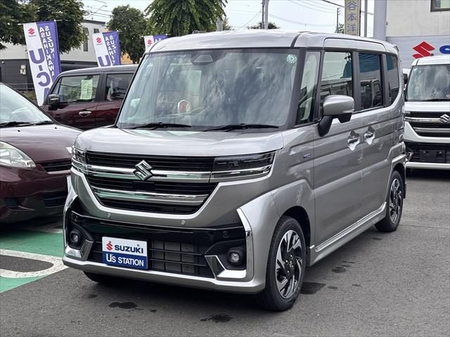 スペーシア　カスタム　４ＷＤ　カスタム　ＨＹＢＲＩＤ　ＸＳ
