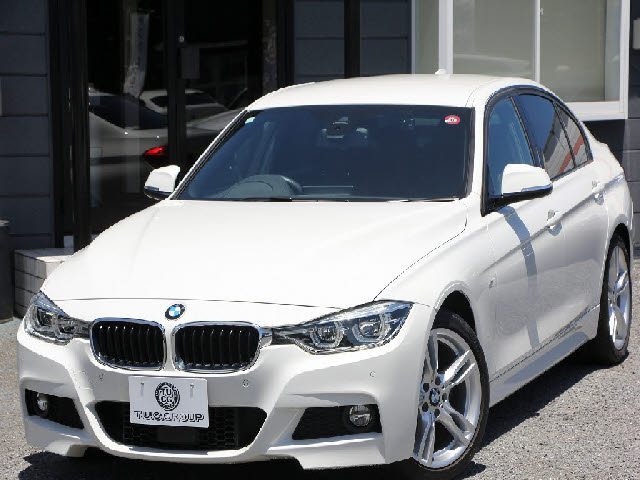 ３シリーズ　セダン　３２０ｉ　Ｍスポーツ