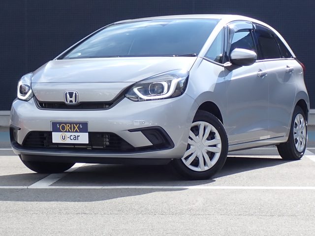 フィット　ｅ：ＨＥＶ　ベーシック