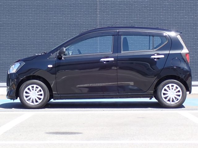 車両画像16