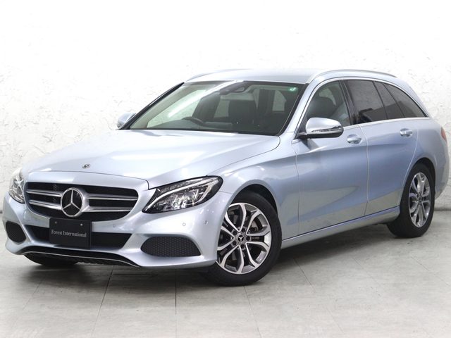 Ｃクラス　ステーションワゴン　Ｃ２００　アバンギャルド