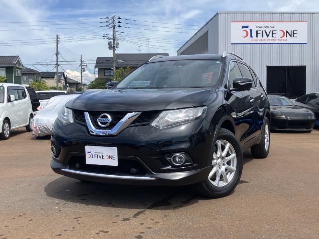 エクストレイル　４ＷＤ　２０Ｘｔ　エマージェンシーブレーキパッケ