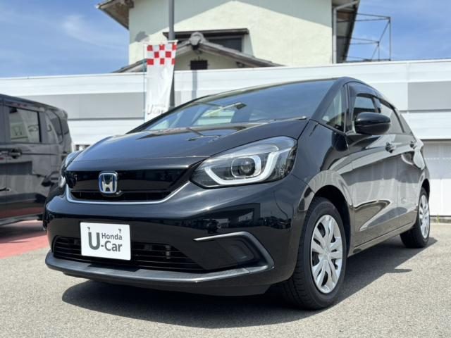 フィット　ｅ：ＨＥＶ　ホーム