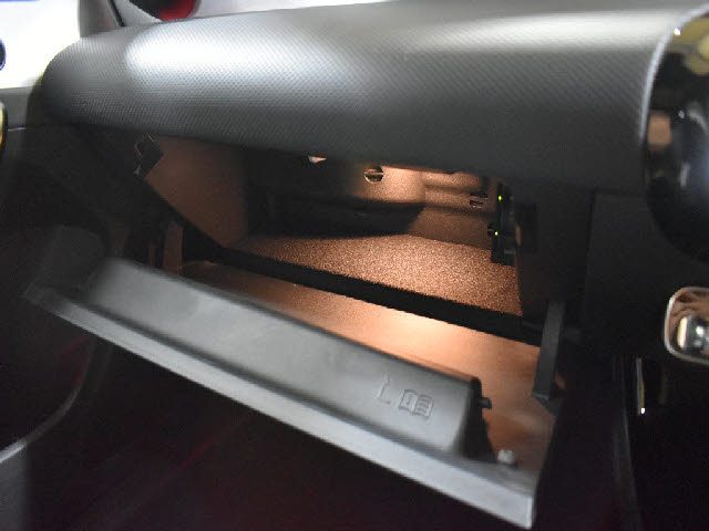 車両画像14