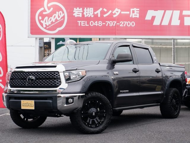 タンドラ　４ＷＤ　クルーマックス　Ｖ８