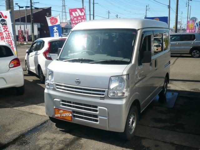 ＮＶ１００クリッパー　４ＷＤ　ＤＸ　ＧＬパッケージ　ＨＲ