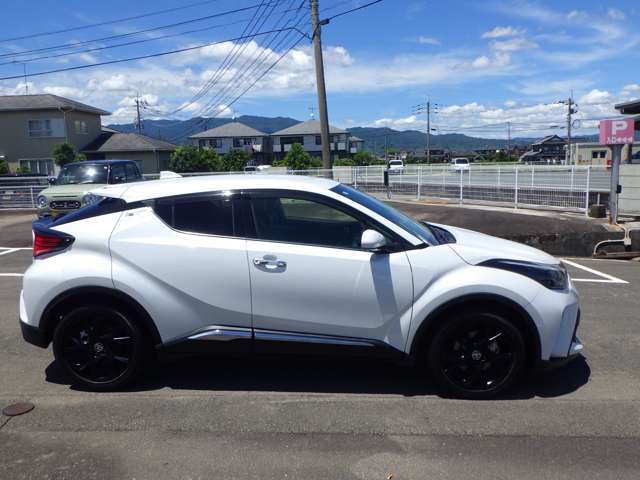 車両画像4