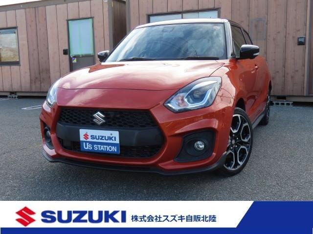 スイフト　スポーツ　６ＭＴ／カーナビ／全方位カメラ