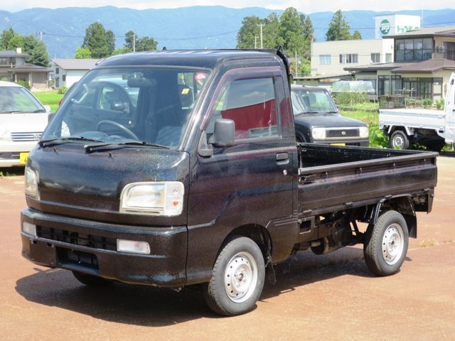 ハイゼットトラック　４ＷＤ　Ｓｐｌ　フロア３ＡＴ　ＣＤ