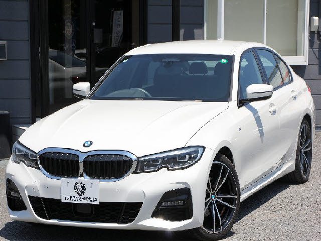３シリーズ　セダン　３２０ｉ　Ｍスポーツ