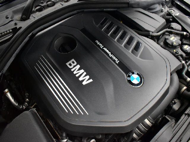 車両画像16