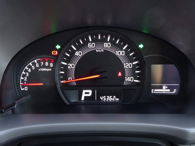 車両画像4