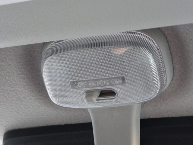車両画像11
