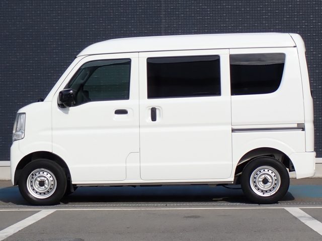 車両画像18