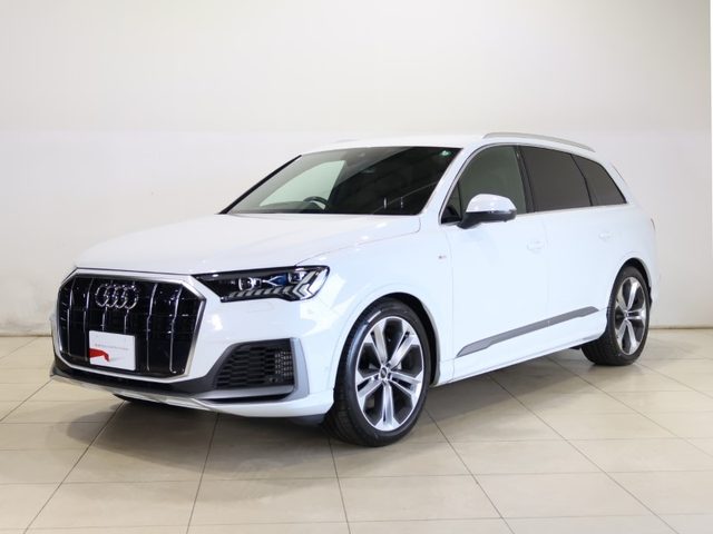 Ｑ７　５５　ＴＦＳＩ　クワトロ　Ｓライン