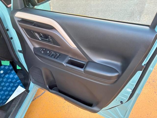 車両画像11
