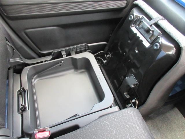 車両画像11