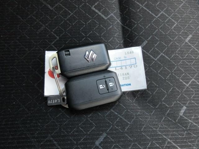 車両画像12
