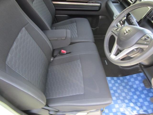 車両画像13
