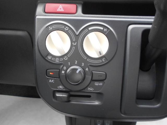 車両画像16