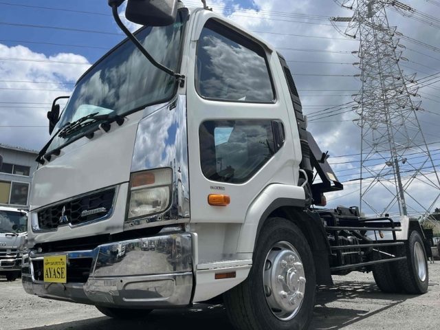 ファイター　増トン５．９ｔ積アームロール