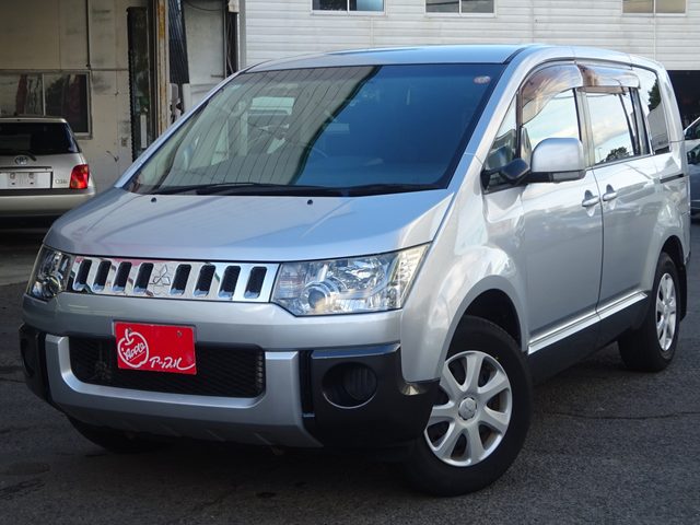 デリカ　Ｄ：５　２ＷＤ　Ｍ