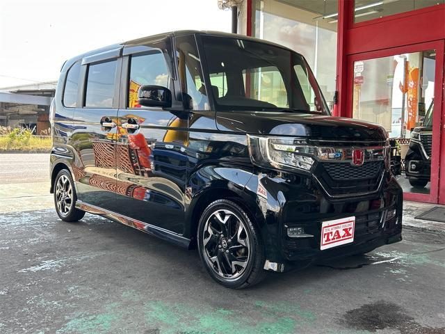 Ｎ　ＢＯＸ　カスタム　Ｇ・Ｌターボホンダセンシング　ＩＣターボ
