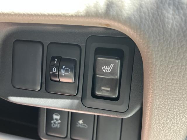 車両画像16