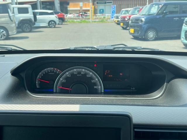 車両画像8