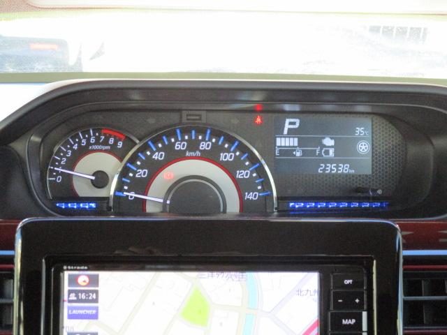 車両画像16