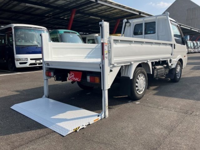 ボンゴトラック　２ＷＤ　１．１トン　垂直パワーゲート