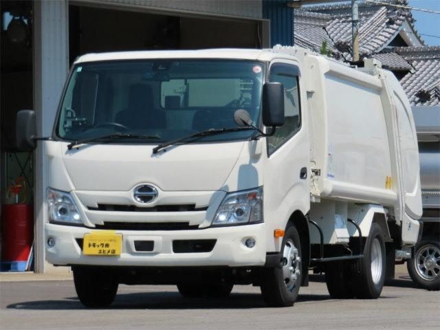 デュトロ　２．６ｔ　ワイド　プレスパッカー