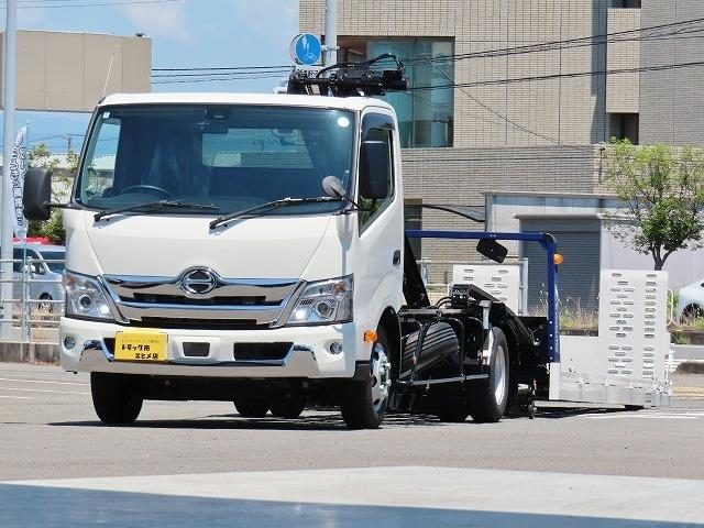 デュトロ　２．７ｔ　ワイド超ロング　セルフローダー