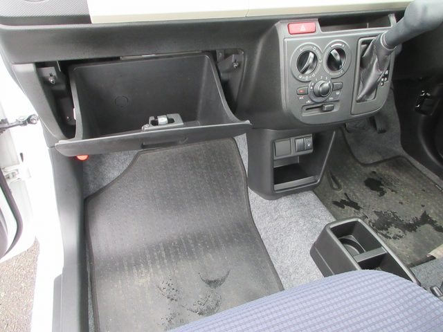 車両画像11