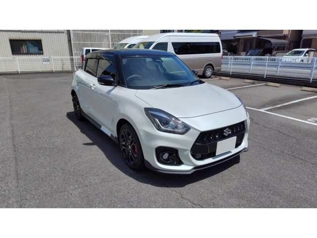 スイフト　スポーツ　１．４　ＺＣ３３Ｓ　ファイナル