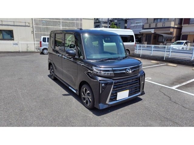 タント　６６０　カスタム　Ｘ　届出済未使用車　両