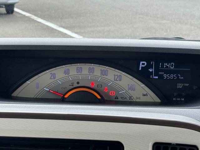 車両画像16