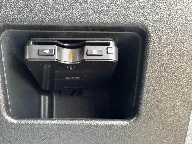 車両画像24