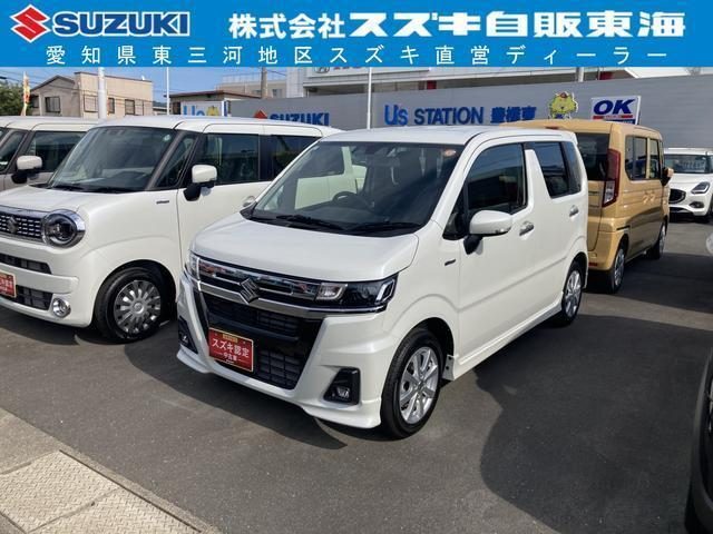 ワゴンＲ　カスタムＺ　ＨＹＢＲＩＤ　ＺＸ　４型