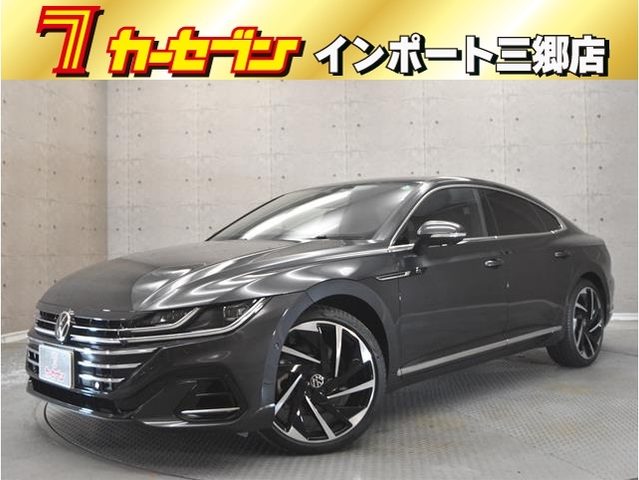 アルテオン　ＴＳＩ　４モーション　Ｒラインアドバンス