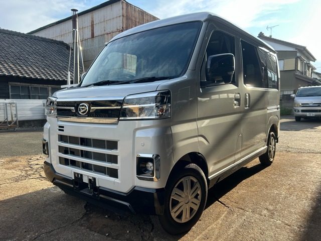 アトレーバン　４ＷＤ　ＲＳ