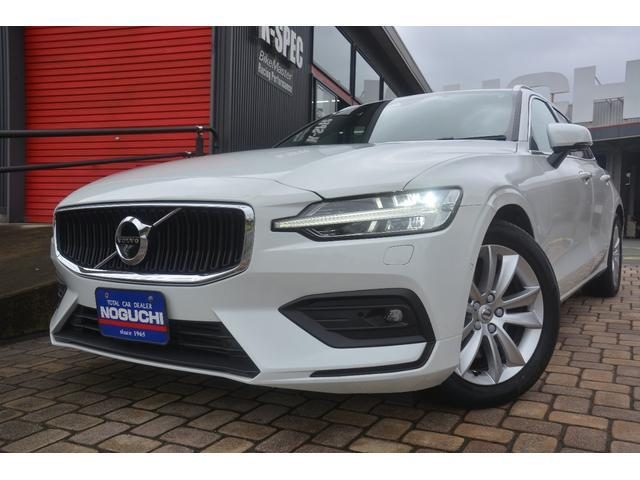 Ｖ６０　Ｔ５　モメンタム　メーカーＯＰのレザーシ