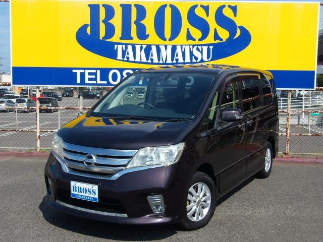 セレナ　４ＷＤ　ハイウェイスター　Ｖセレクション